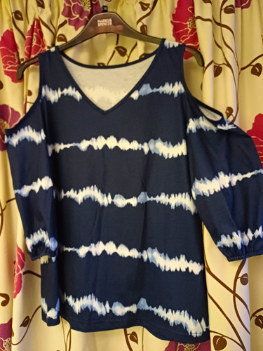 Women blouse size l - women’s,