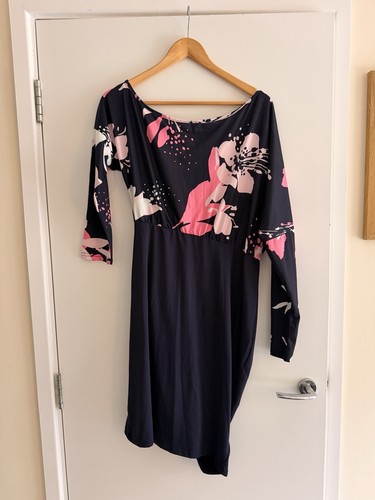 Logo lovely navy pink - &,
