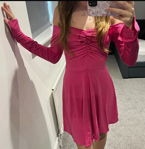 Flounce pink off shoulder - pink,