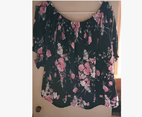 Off shoulder blouse - shoulder,