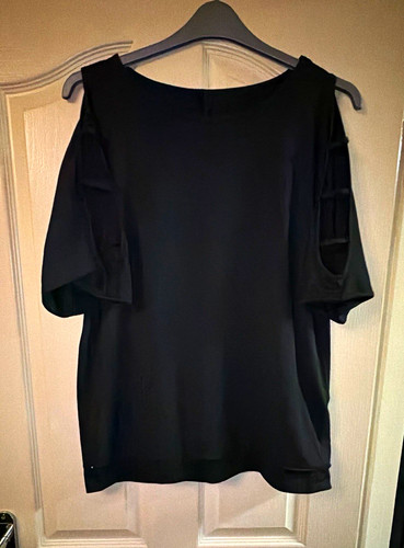 Women black solid round - women's,