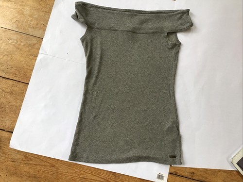 Hollister grey off the - off,
