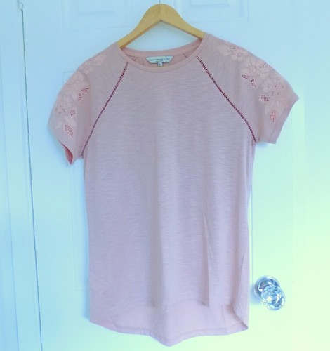 Ladies pink t shirt - f,