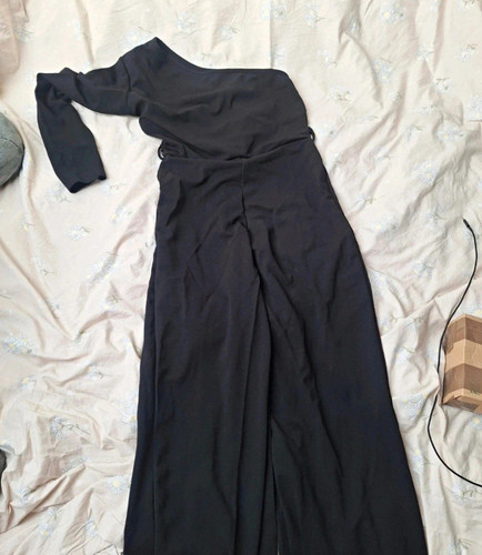 Femme luxe black one shoulder - one,